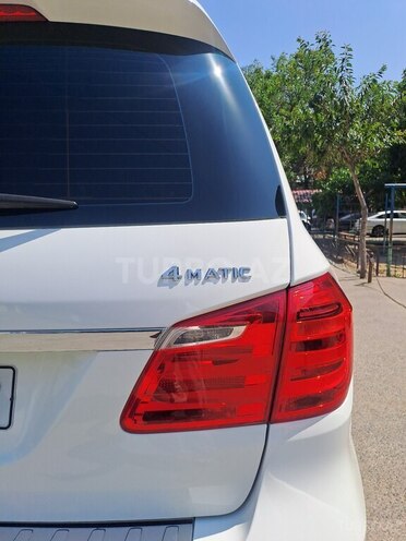Mercedes GL 350 4MATIC 2015, 184,000 km - 3.0 l - Bakı