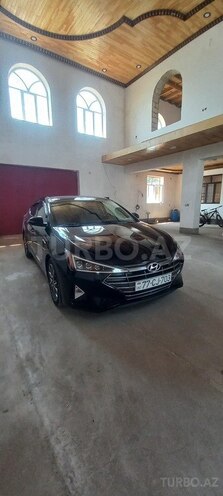 Hyundai Elantra 2019, 74,000 km - 2.0 l - Şəmkir
