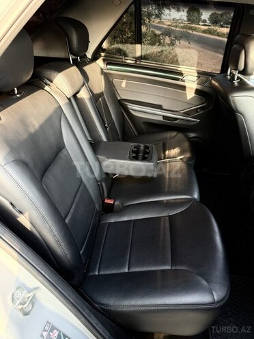 Mercedes ML 350 4MATIC 2009, 204,000 km - 3.5 l - Xaçmaz