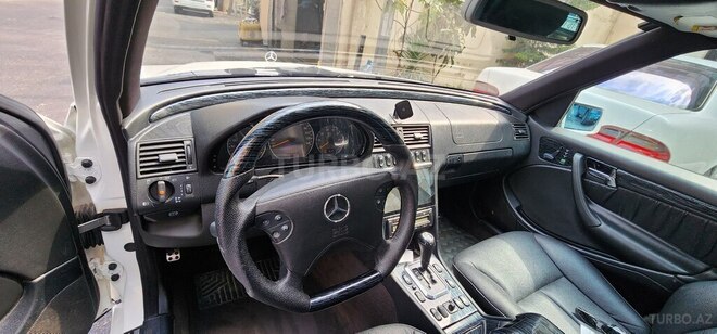 Mercedes C 200 2000, 246,000 km - 2.0 l - Bakı