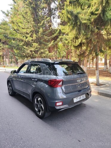 Hyundai Venue 2023, 20,270 km - 1.6 л - Bakı