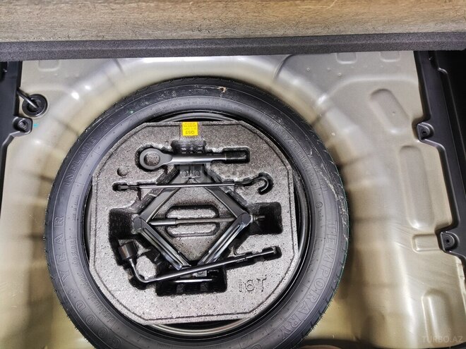 Hyundai Venue 2023, 20,270 km - 1.6 л - Bakı