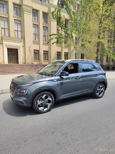 Hyundai Venue 2023, 20,270 km - 1.6 л - Bakı