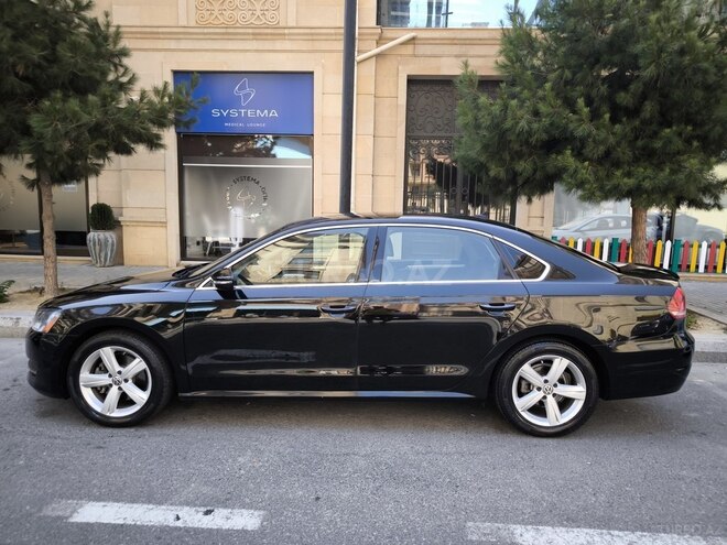 Volkswagen Passat 2012, 244,000 km - 2.5 l - Bakı