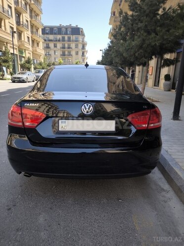 Volkswagen Passat 2012, 244,000 km - 2.5 l - Bakı