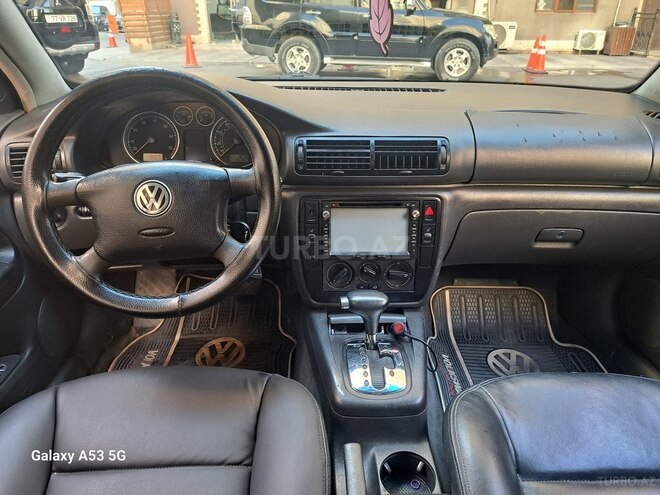 Volkswagen Passat 2004, 300,000 km - 1.8 l - Bakı