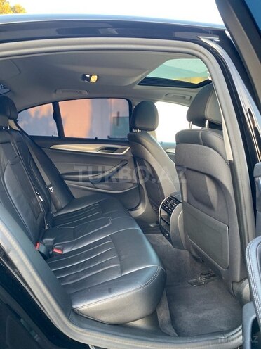BMW 530 2019, 150,000 km - 2.0 л - Bakı