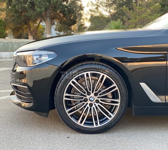 BMW 530 2019, 150,000 km - 2.0 л - Bakı