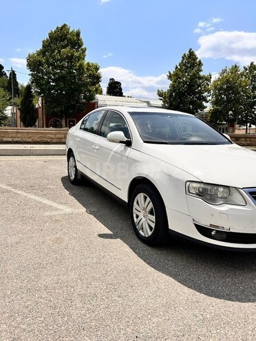 Volkswagen Passat 2008, 283,500 km - 1.8 l - Gəncə