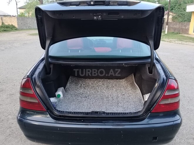Mercedes E 220 d 2002, 220,000 km - 2.2 л - Lənkəran