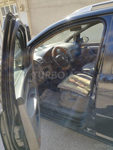 Volkswagen Touran 2006, 440,000 km - 1.9 l - Bakı
