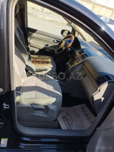Volkswagen Touran 2006, 440,000 km - 1.9 l - Bakı
