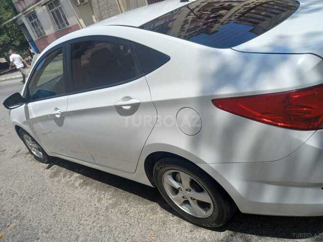 Hyundai Accent 2014, 121,858 km - 1.4 l - Bakı