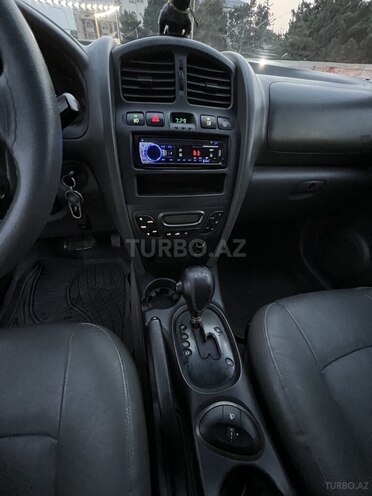 Hyundai Santa Fe 2002, 300,000 km - 2.7 l - Bakı