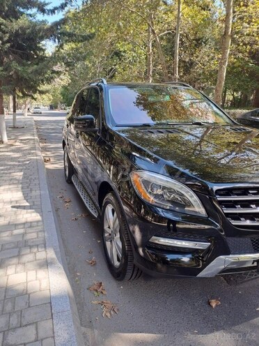 Mercedes ML 350 4MATIC 2014, 115,000 km - 3.5 л - Bakı