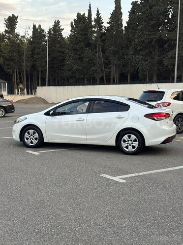 Kia K3 2017, 180,000 km - 1.6 l - Bakı