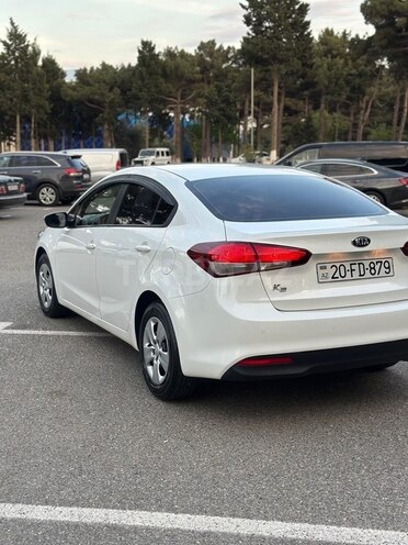 Kia K3 2017, 180,000 km - 1.6 l - Bakı