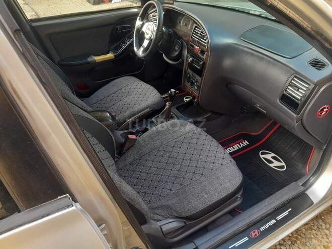 Hyundai Elantra 2002, 575,299 km - 1.6 l - Bakı