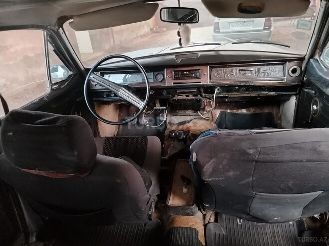 GAZ 24 1978, 294,750 km - 2.5 l - Salyan