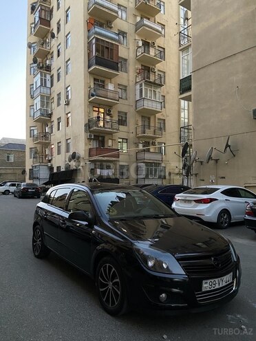 Opel Astra-2