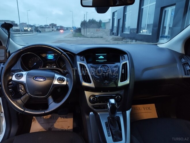 Ford Focus 2014, 198,000 km - 1.6 л - Bakı