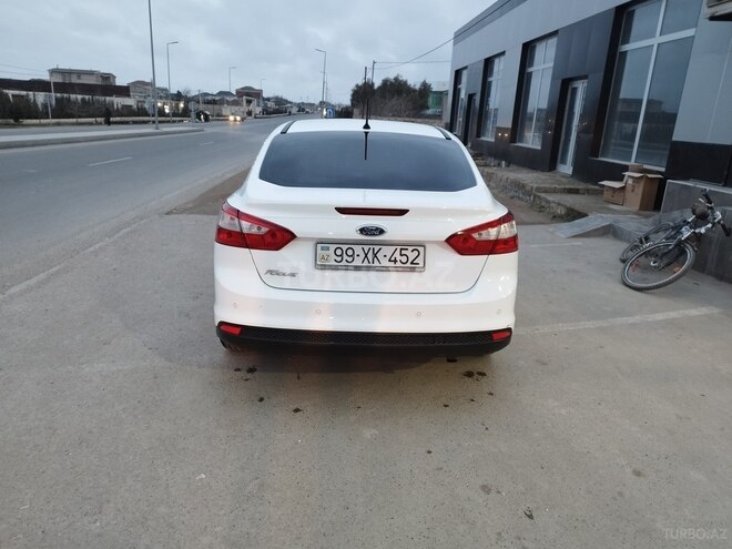 Ford Focus 2014, 198,000 km - 1.6 л - Bakı