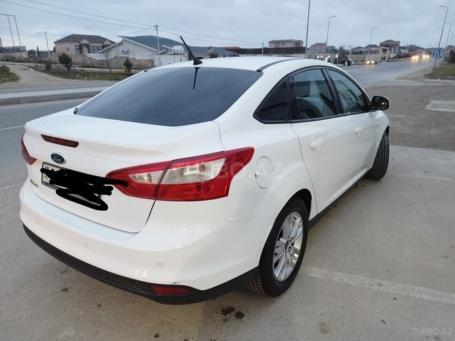 Ford Focus 2014, 198,000 km - 1.6 л - Bakı