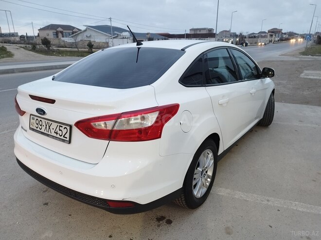 Ford Focus 2014, 198,000 km - 1.6 л - Bakı