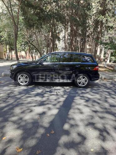 Mercedes ML 350 4MATIC 2014, 115,000 km - 3.5 л - Bakı