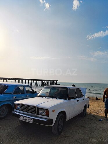 LADA (VAZ) 2107 2009, 95,000 km - 1.6 л - Bakı
