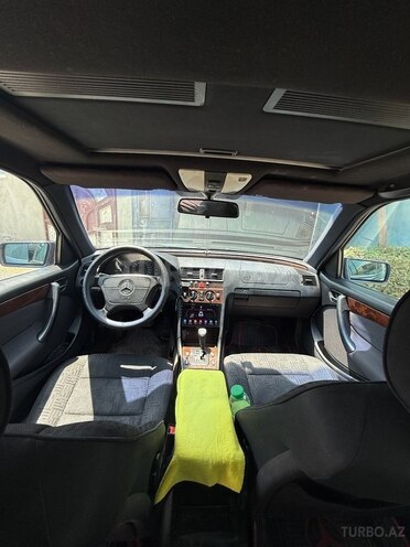 Mercedes C 240 1998, 421,000 km - 2.4 l - Cəlilabad