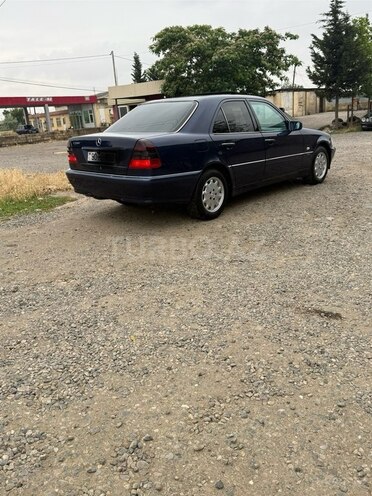 Mercedes C 240 1998, 421,000 km - 2.4 l - Cəlilabad