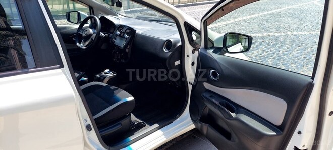 Nissan Note 2017, 94,500 km - 1.2 l - Bakı