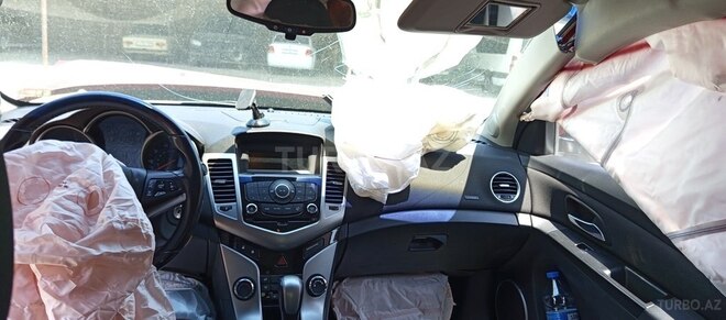 Chevrolet Cruze 2011, 200,000 km - 1.4 l - Sumqayıt