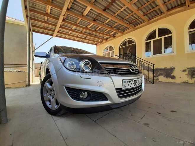Opel Astra 2008, 197,000 km - 1.4 л - Bakı