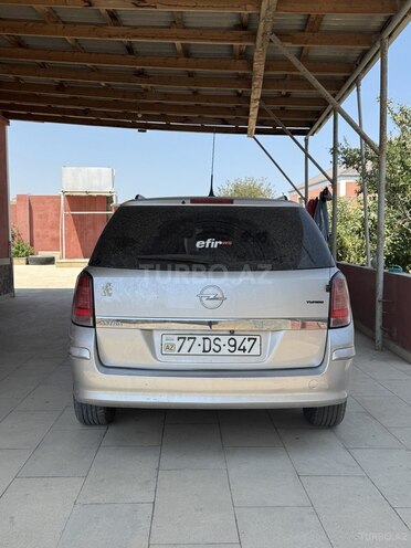 Opel Astra 2008, 197,000 km - 1.4 л - Bakı