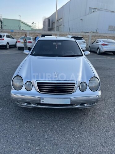 Mercedes E 220 d 2001, 417,570 km - 2.2 л - Bakı