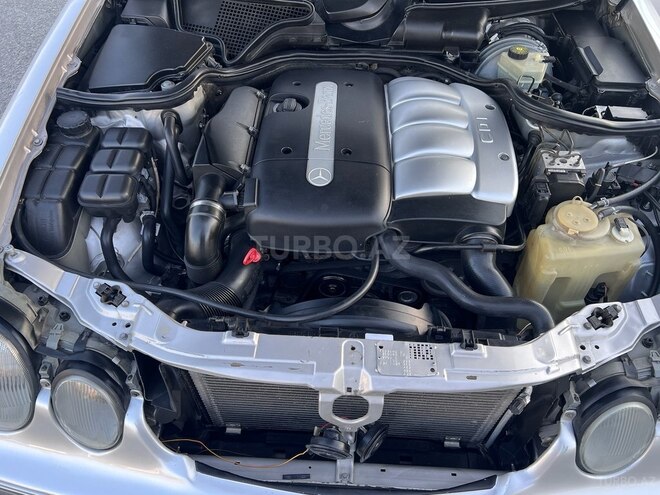 Mercedes E 220 d 2001, 417,570 km - 2.2 л - Bakı