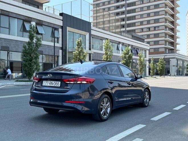 Hyundai Avante 2015, 205,000 km - 1.6 l - Bakı