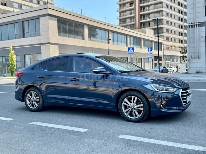 Hyundai Avante 2015, 205,000 km - 1.6 l - Bakı