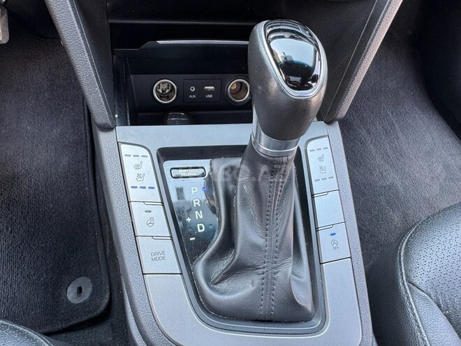 Hyundai Avante 2015, 205,000 km - 1.6 l - Bakı