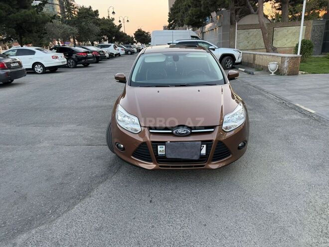Ford Focus 2013, 125,300 km - 1.6 л - Bakı