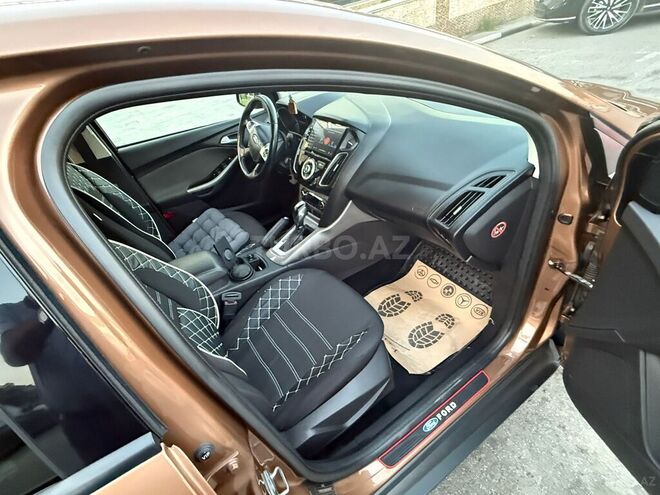 Ford Focus 2013, 125,300 km - 1.6 л - Bakı