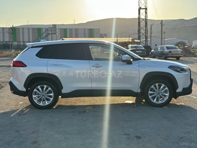 Toyota Corolla Cross 2024, 10,000 km - 2.0 l - Bakı