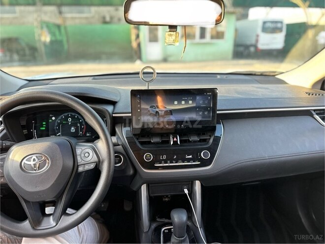 Toyota Corolla Cross 2024, 10,000 km - 2.0 l - Bakı
