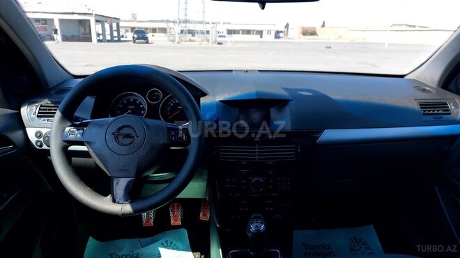 Opel Astra 2025, 235,000 km - 1.4 l - Bakı