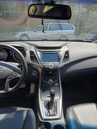 Hyundai Avante 2014, 192,000 km - 1.6 л - Bakı