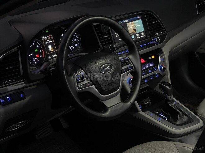 Hyundai Elantra 2016, 117,000 km - 2.0 л - Bakı