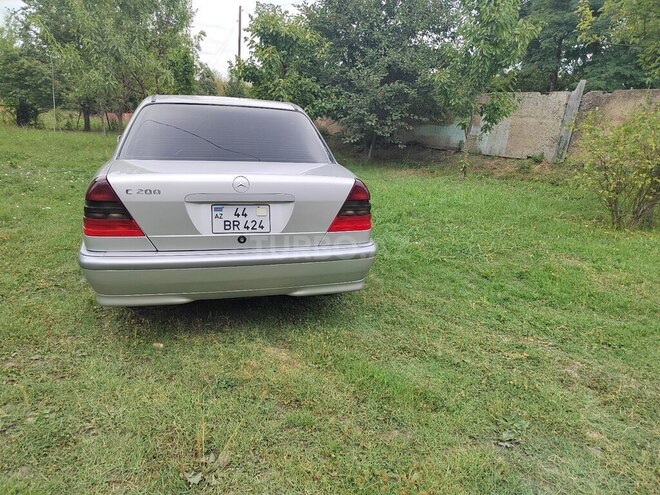 Mercedes C 200 2000, 334,000 km - 2.0 л - Qəbələ
