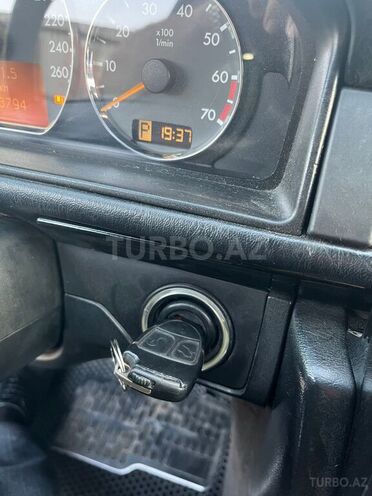 Mercedes E 220 1994, 390,000 km - 2.2 l - Bakı